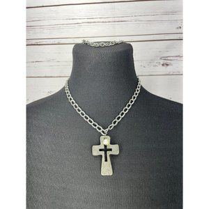 TRUE FAITH JEWELRY Pewter and Enameled Hammered Looking Silver Tone Cross Neckla